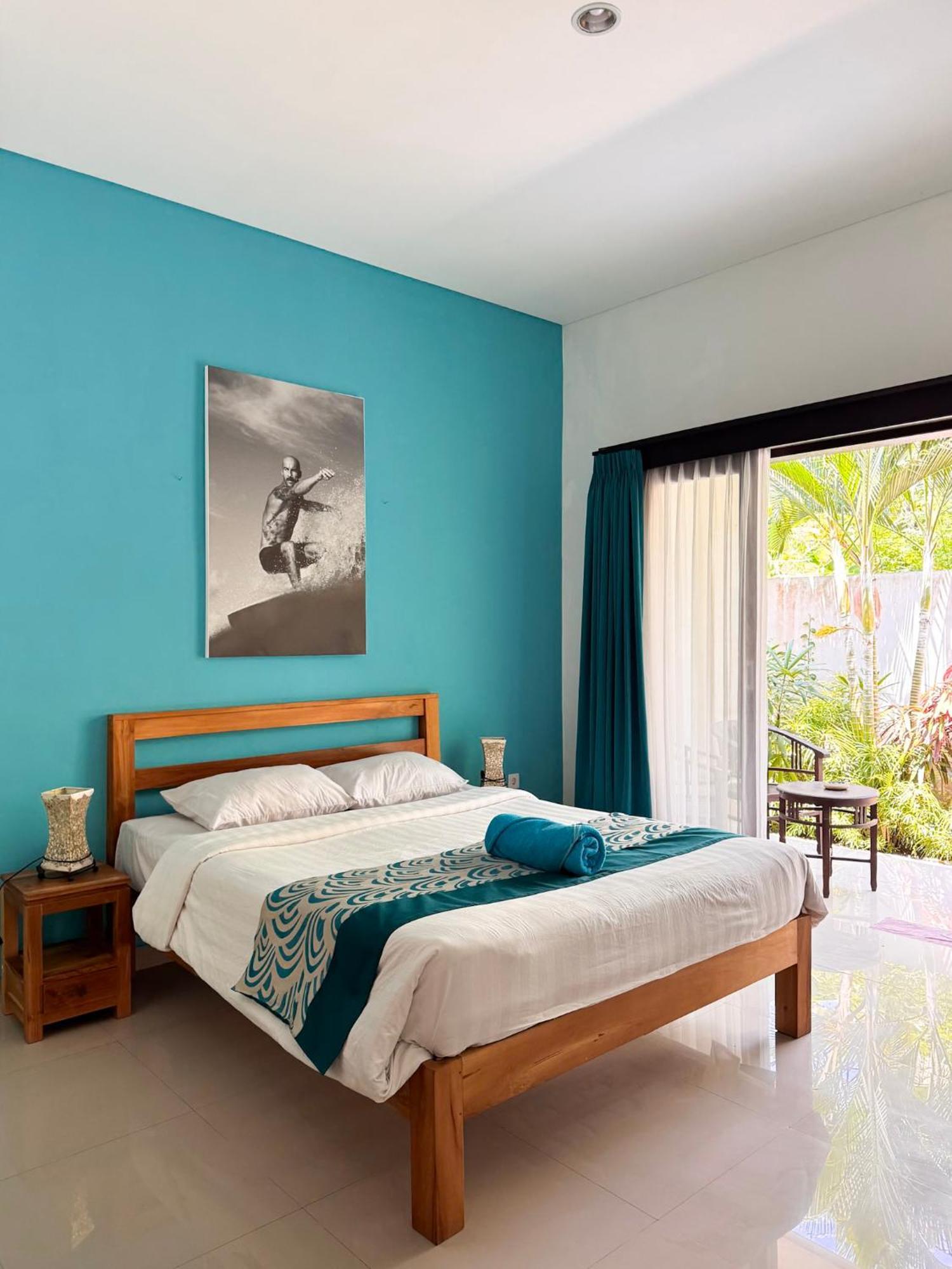 Urban Jungle Beach House Canggu Extérieur photo